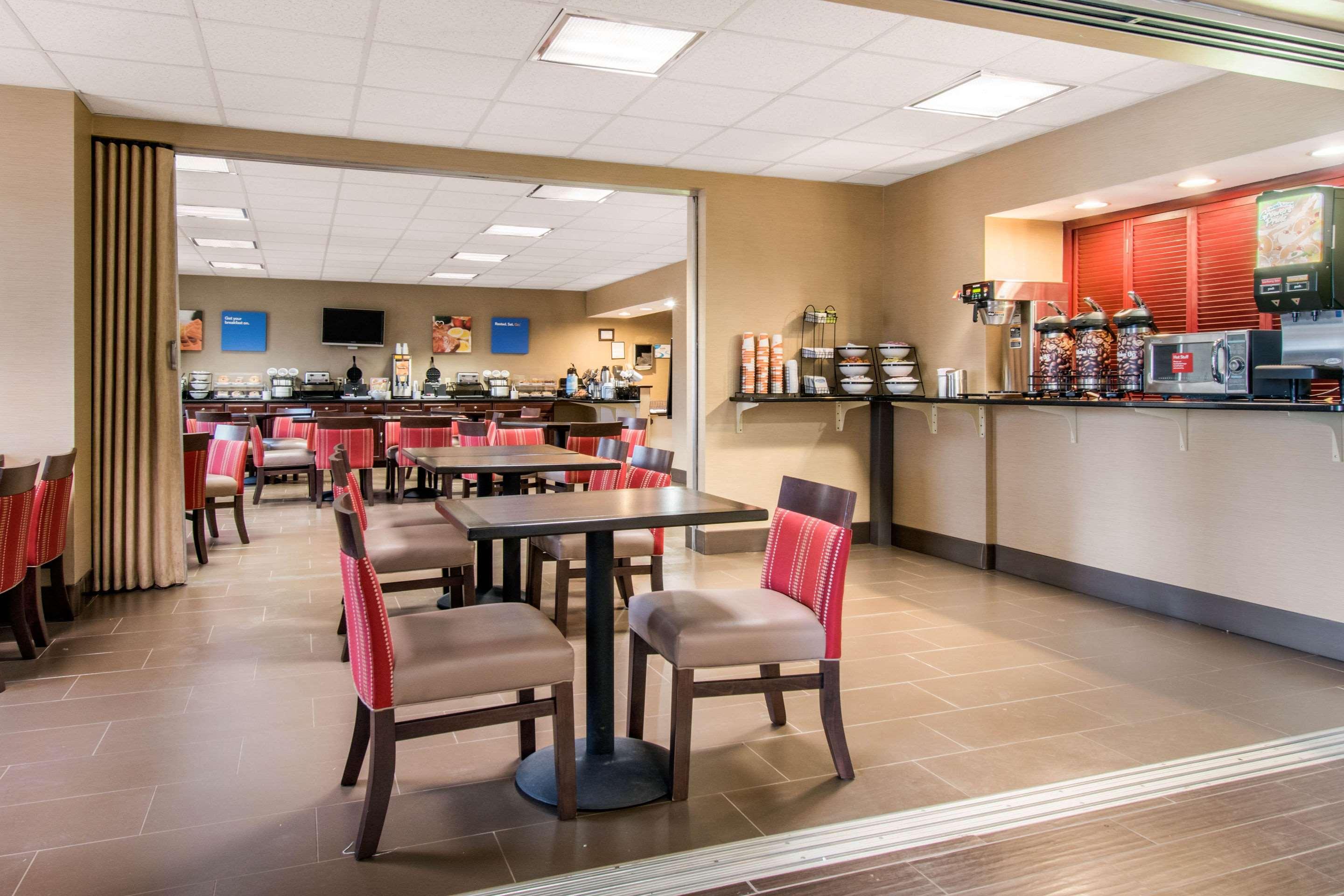 Comfort Inn Mechanicsburg - Harrisburg South Екстер'єр фото