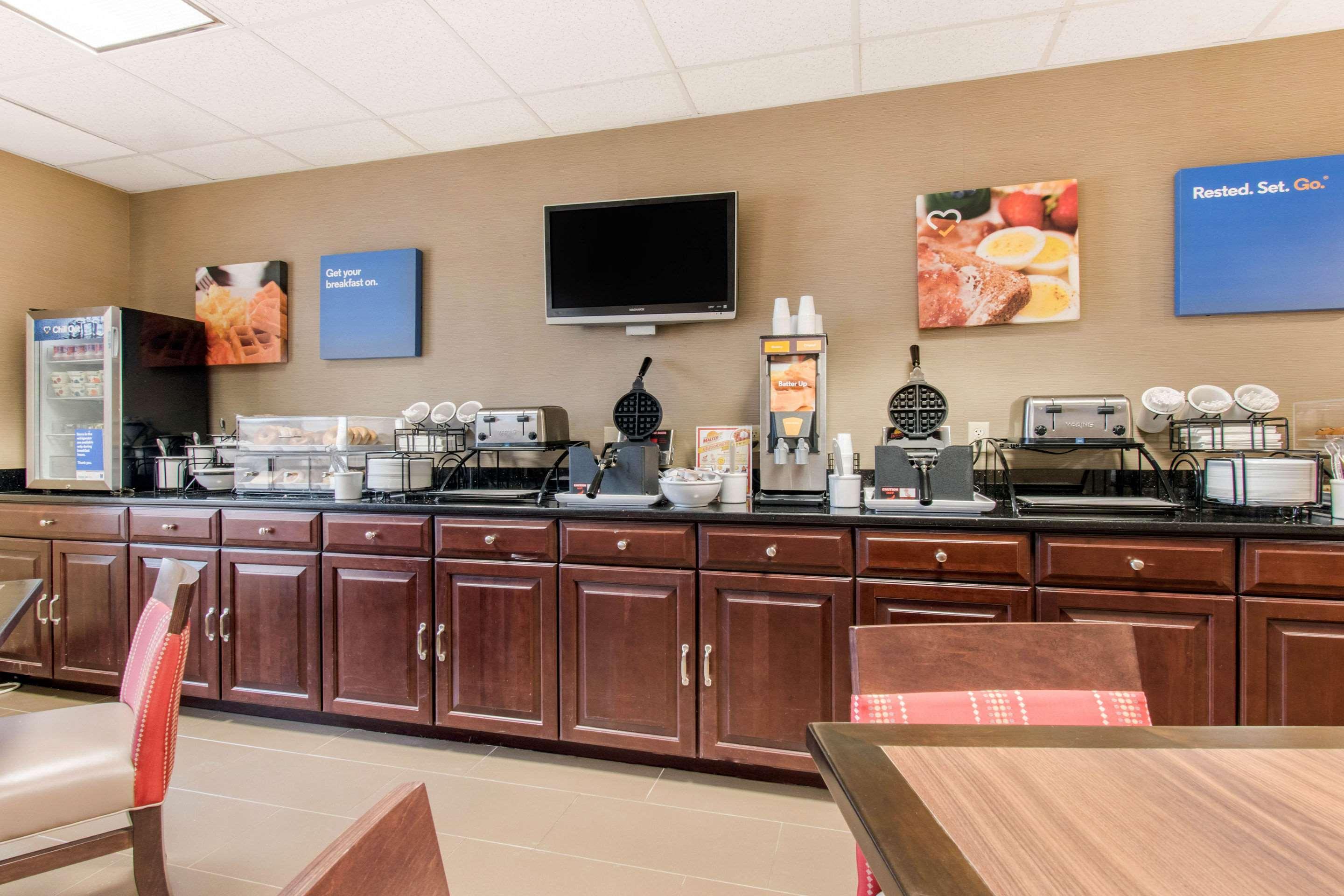 Comfort Inn Mechanicsburg - Harrisburg South Екстер'єр фото